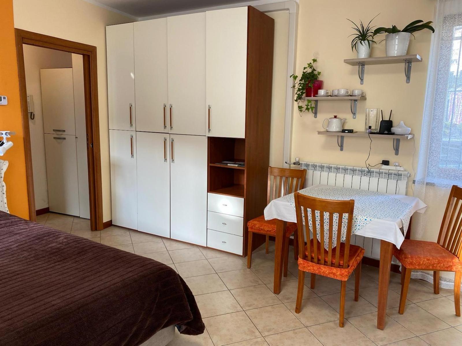 Sonny Apartment